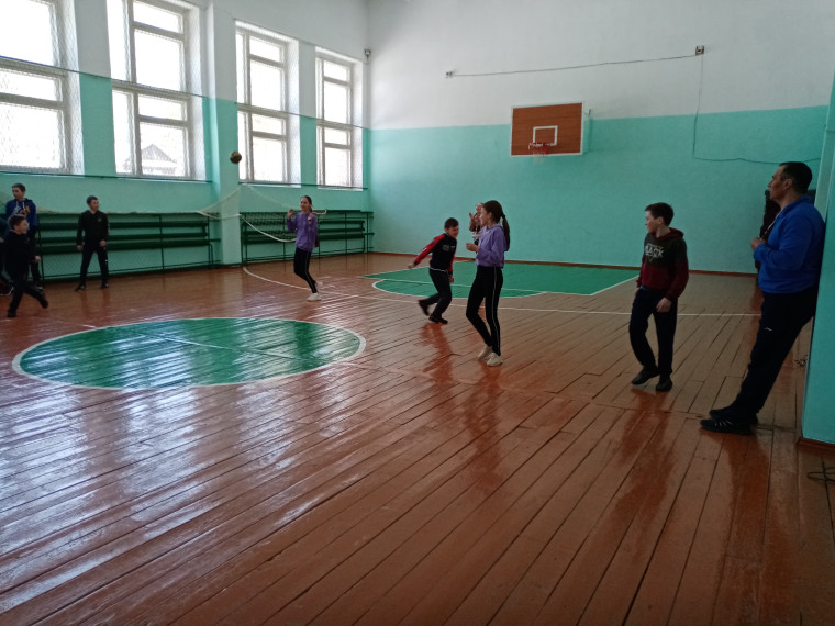 "Утки и охотники".
